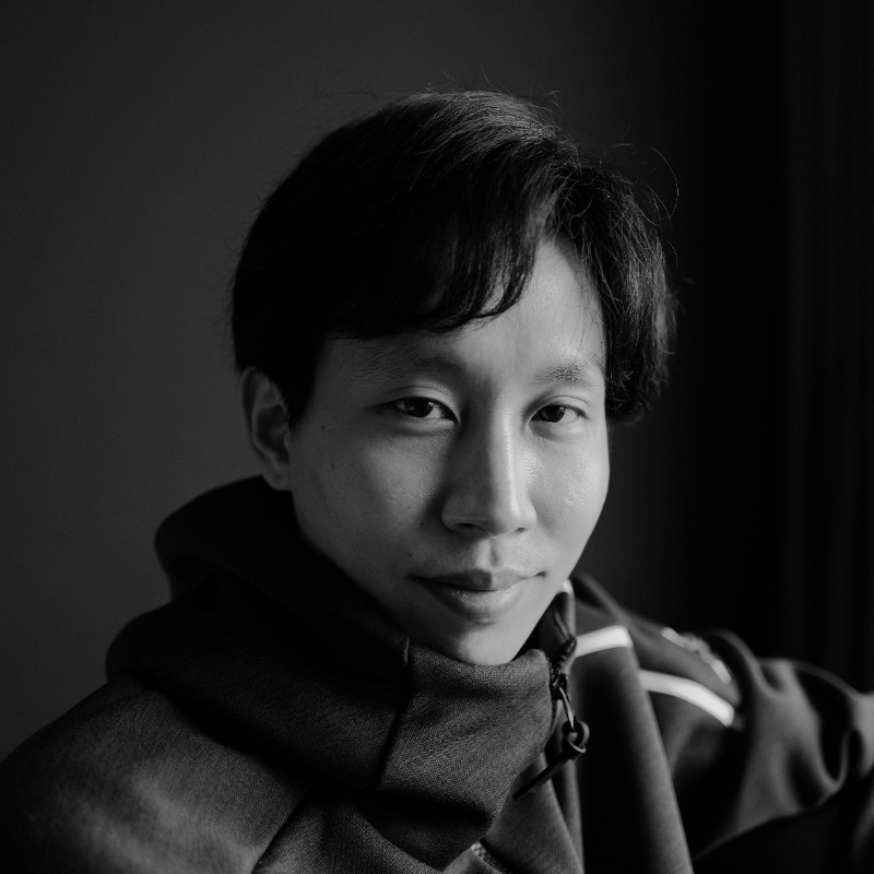 Wen Loong Lau (刘文龍)