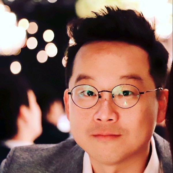 Jongwook Oh